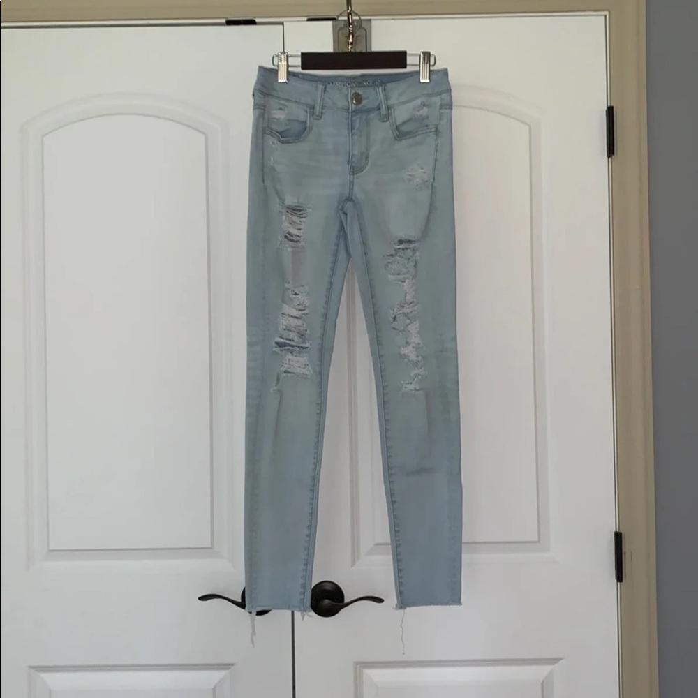 American Eagle light wash jegging